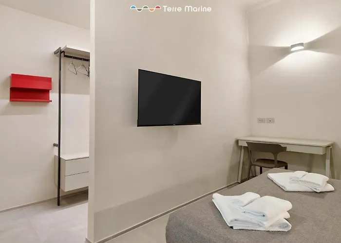La Maison Des Etoiles, Terre Marine * La Spezia